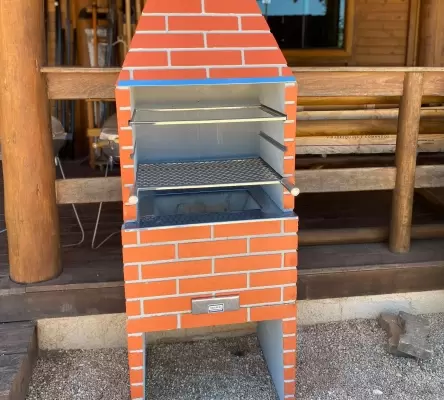 CHURRASQUEIRA TIJOLINHO 